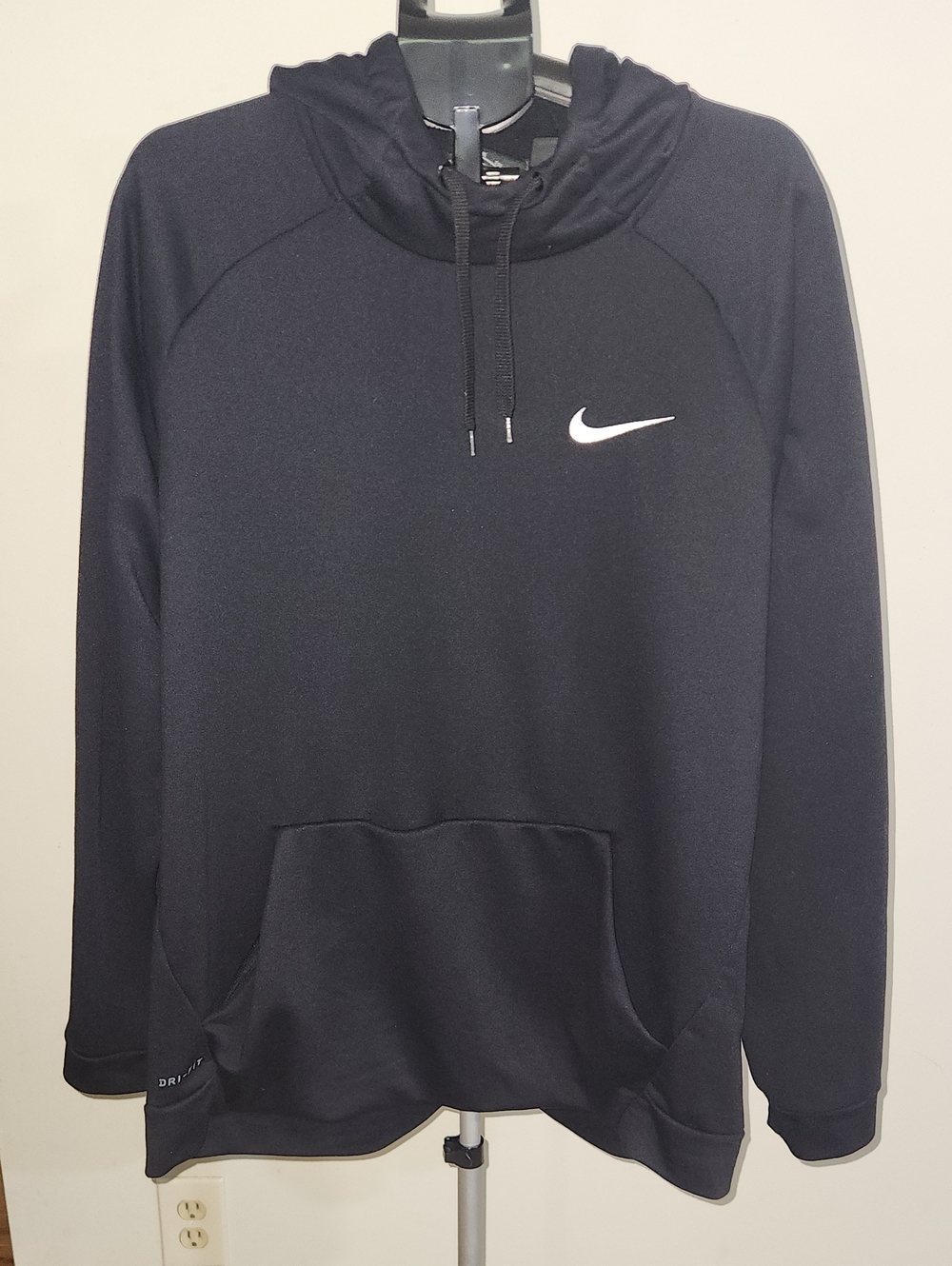 Nike Mens Black Drifit Hoodie. XXL.